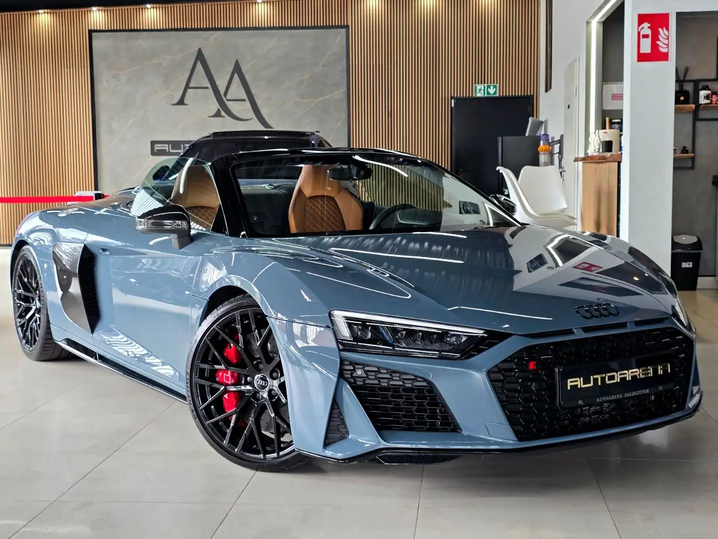 Audi R8 5.2 FSI Spyder Performance Quattro*LASER*B&O Grey - 1