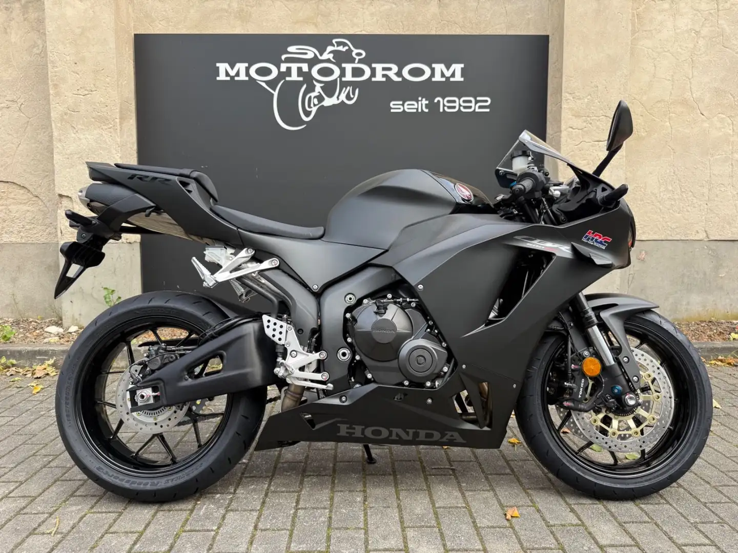 Honda CBR 600 RR Czarny - 1