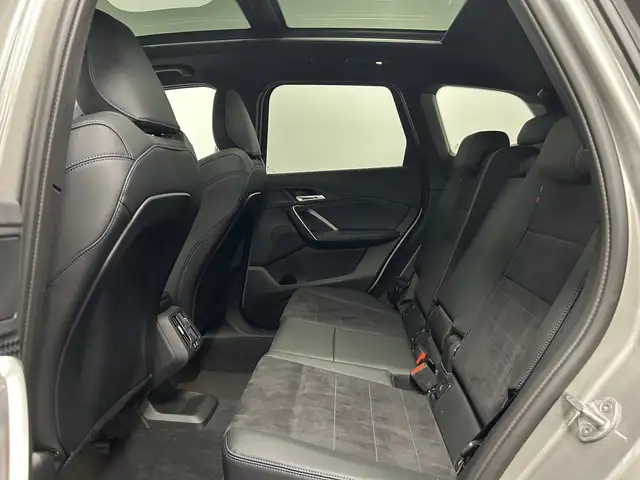 BMW X1 view 15