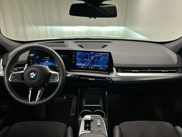 BMW X1 view 5