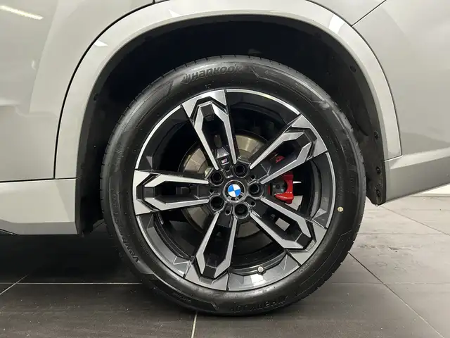 BMW X1 view 6