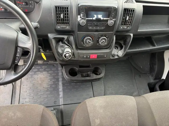 Citroen Jumper view 11