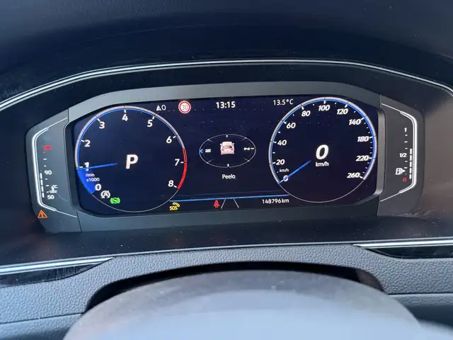 Volkswagen Passat view 23
