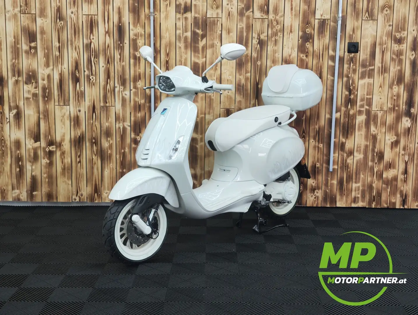 Vespa Sprint 50 **Justin Bieber** inkl. Zubehör Blanco - 1