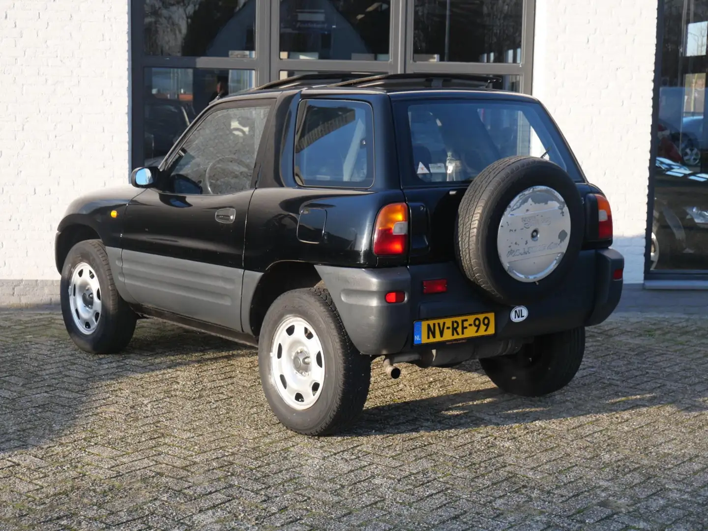 Toyota RAV 4 FunCruiser 2.0i Hardtop 4x4 1e Eigenaar Orig. NL 1 Schwarz - 2
