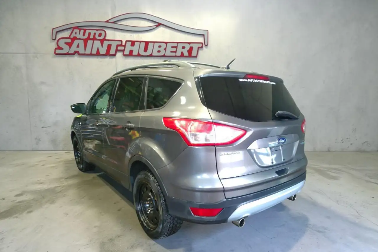 Ford Escape снимка Ford Escape