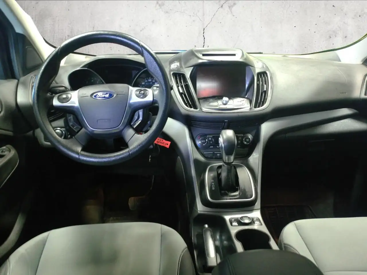 Ford Escape снимка Ford Escape