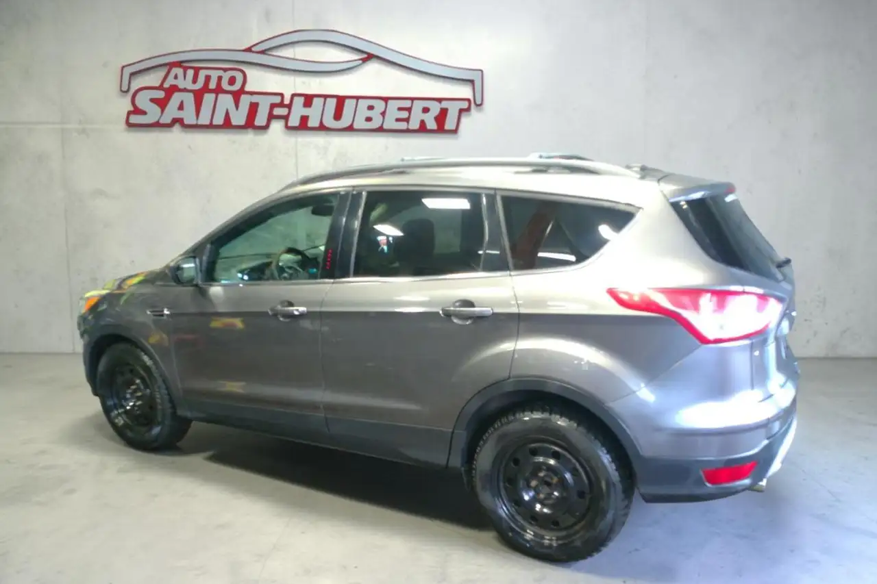 Ford Escape снимка Ford Escape