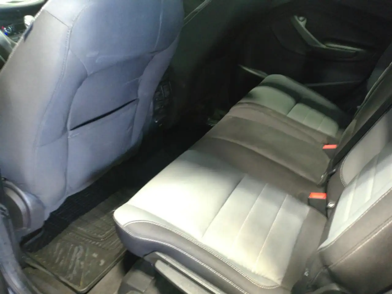 Ford Escape снимка Ford Escape