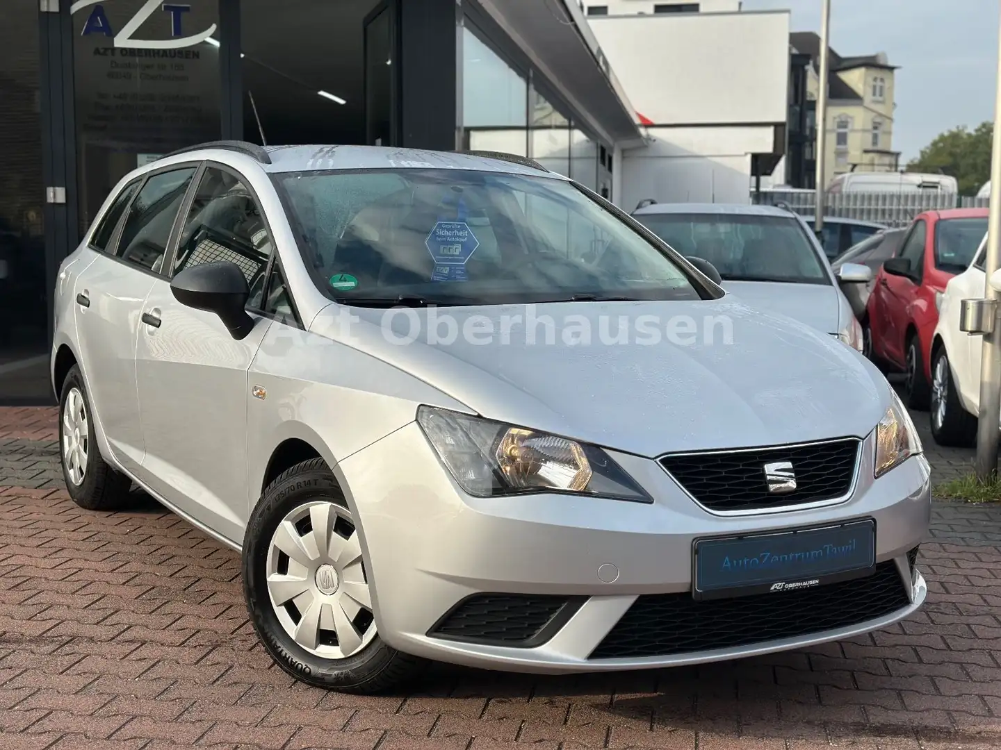 SEAT Ibiza ST Reference*TÜV NEU*NAVI*KLIMA* Silber - 1