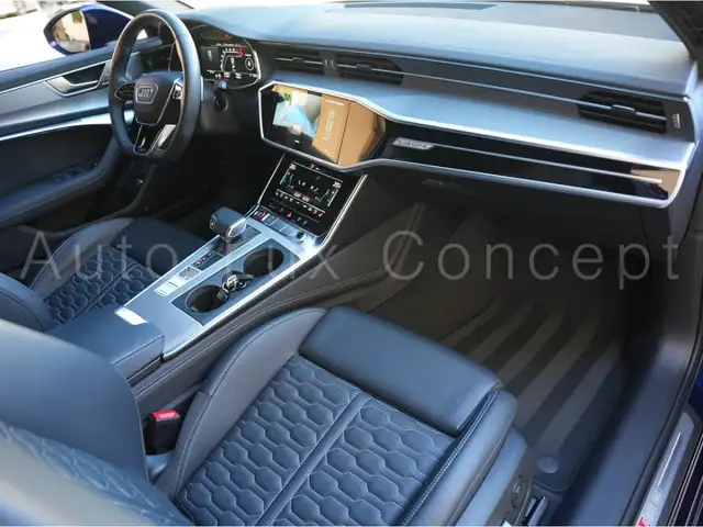 Audi RS6 view 6