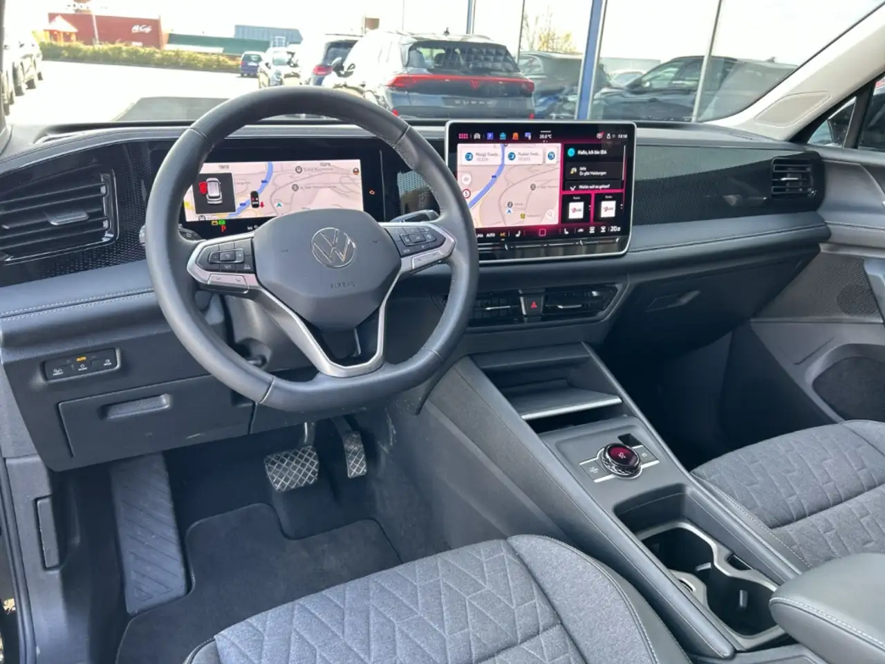Volkswagen Tiguan 1.5 eTSI Life DSG LED Assistenzpaket Winterpaket m 8