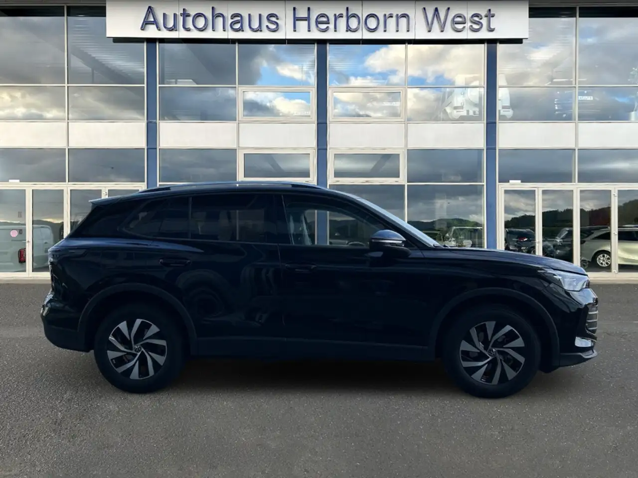 Volkswagen Tiguan 1.5 eTSI Life DSG LED Assistenzpaket Winterpaket m 5