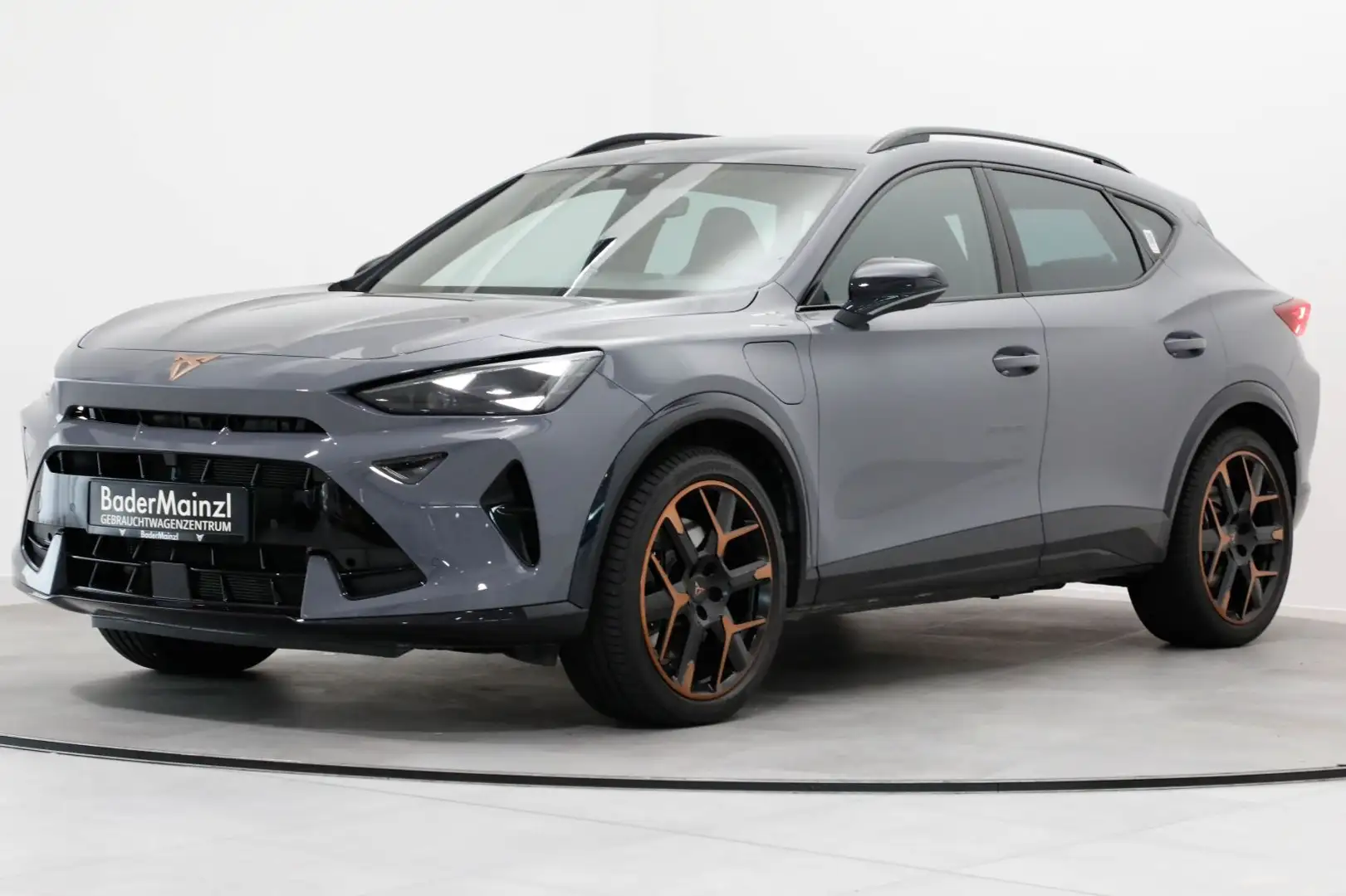 CUPRA Formentor 1.5 eTSI VZ ACC Matrix Kam. SHZ Grau - 2