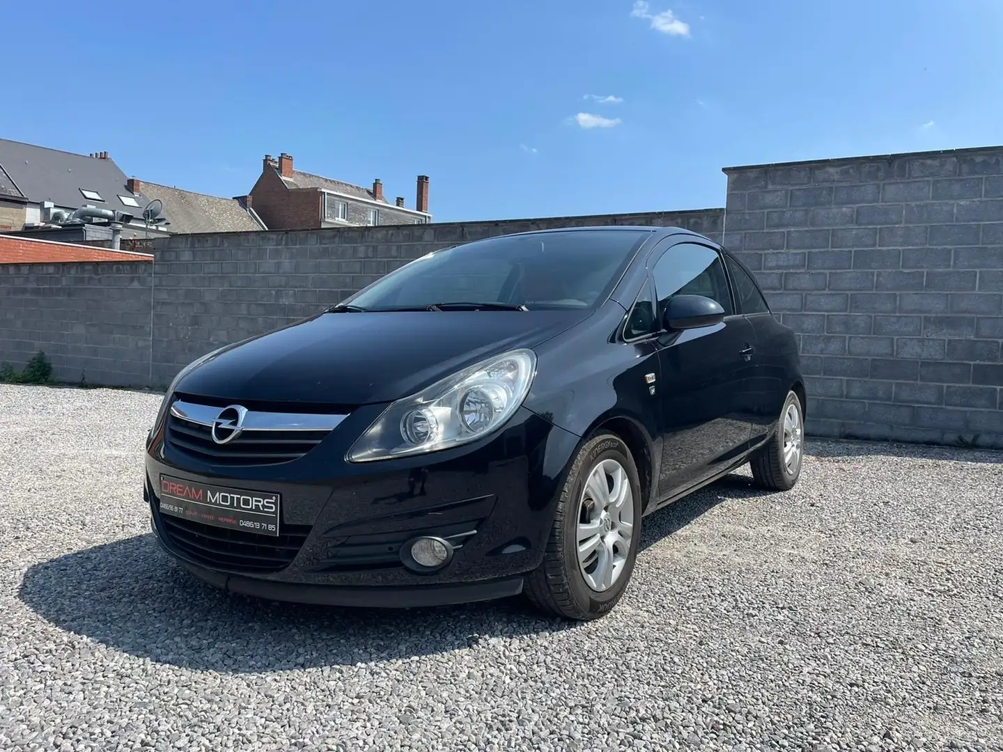 Opel Corsa 1.2i - 2010 - Climatisation - Attache remorque - 1