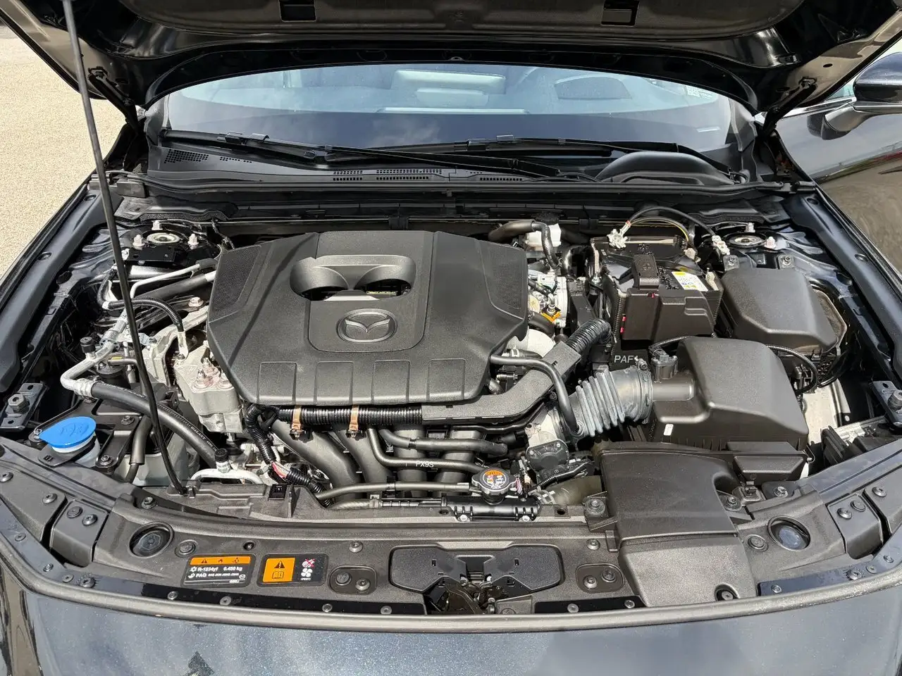 Mazda 3 снимка Mazda 3