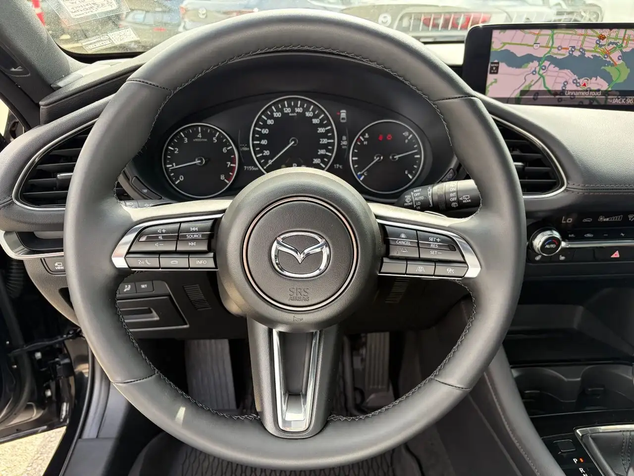 Mazda 3 снимка Mazda 3