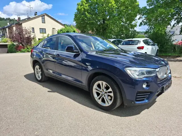 BMW X4 xDrive28 i*Euro-6*Leder*Xenon*AHK*Schiebedach