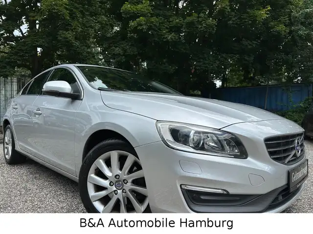 Volvo S60 Lim. Momentum 2 Hand+Scheckheft
