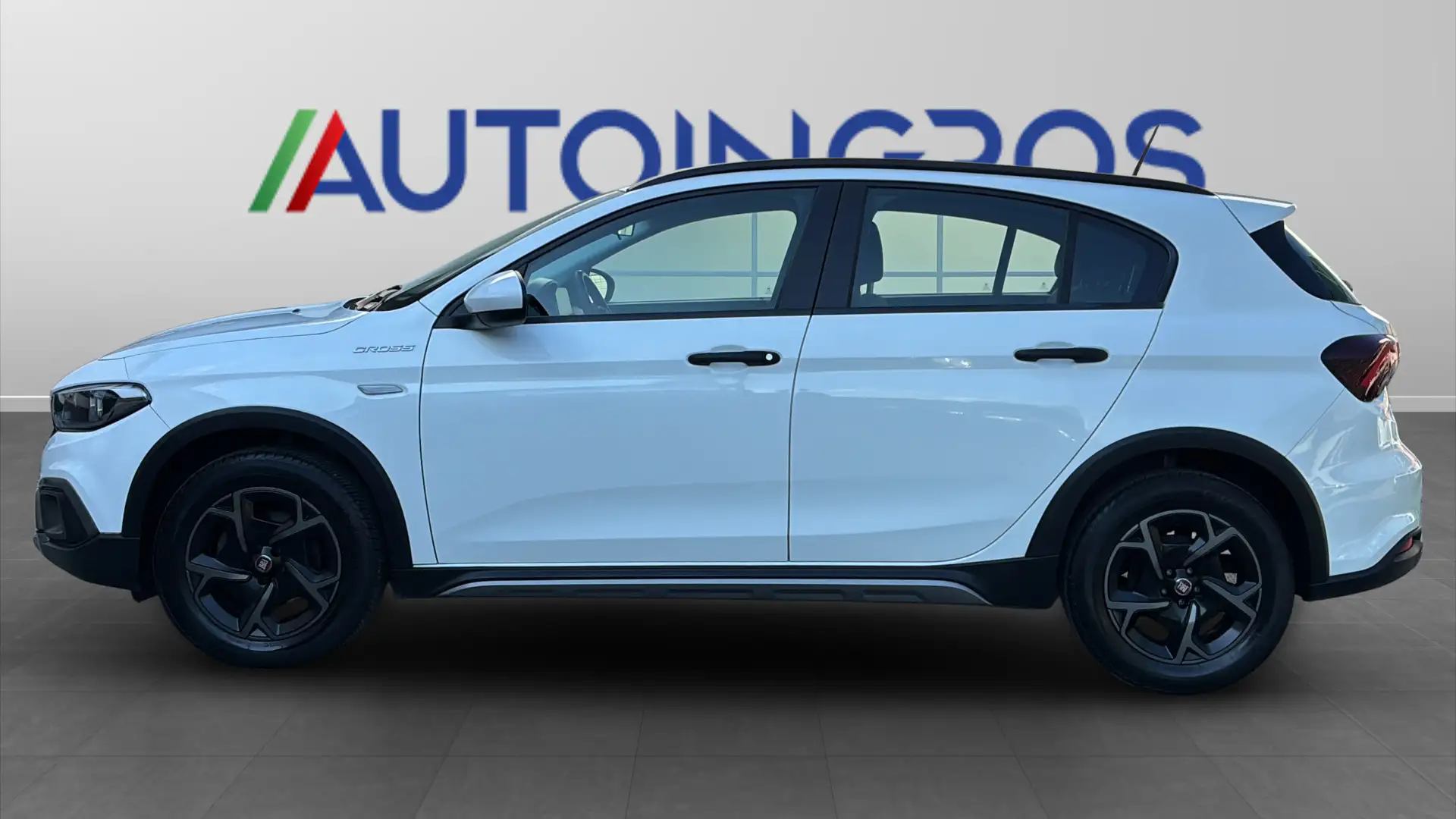 Fiat Tipo 5 Porte 1.3 Multijet Cross Bianco - 2