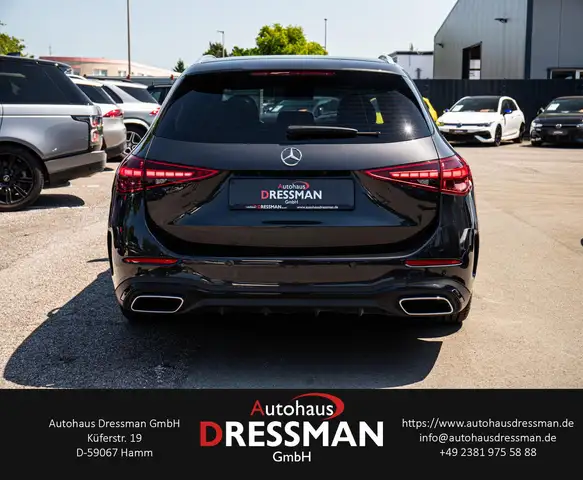 Mercedes-Benz C-Class view 5