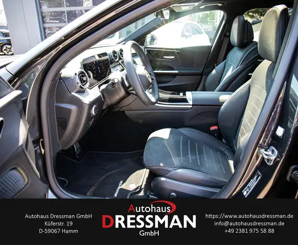 Mercedes-Benz C-Class view 11