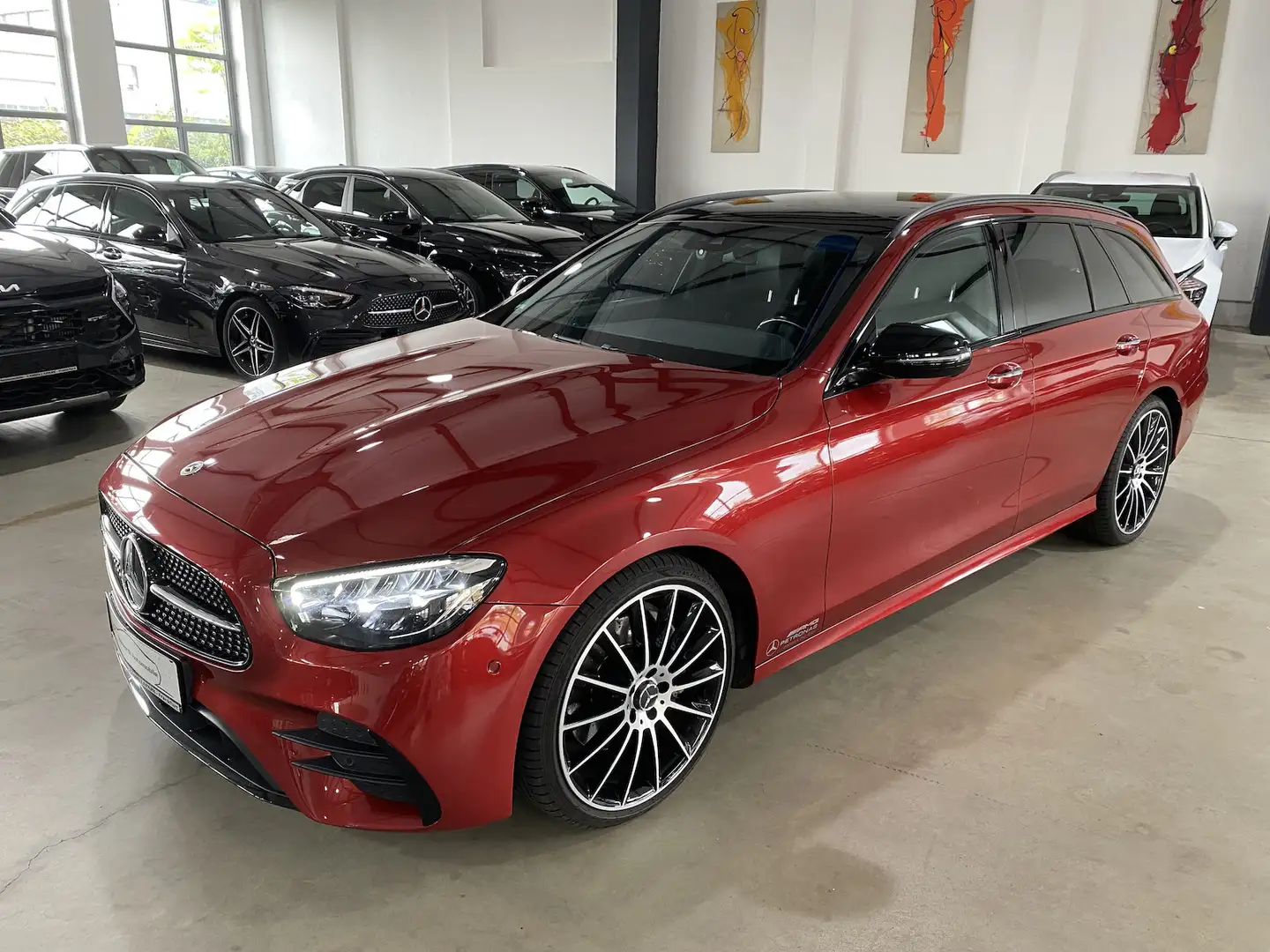 Mercedes-Benz E 220 d T AMG/PANO/STHZG/´20/DIS/BUR/AHK/ Rouge - 2