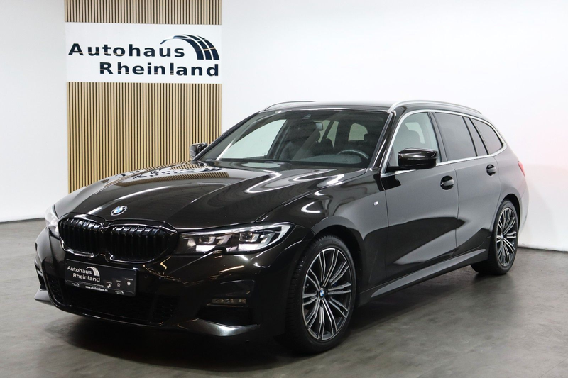 BMW 330 i Tour. xDrive M-Sport *MEMORY*APPLECAR*LEDER — photo 4