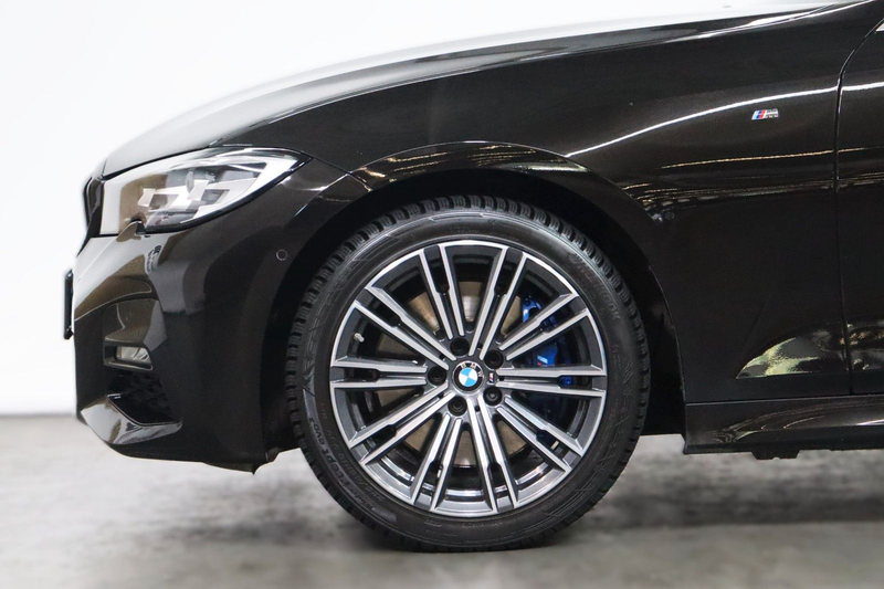 BMW 330 i Tour. xDrive M-Sport *MEMORY*APPLECAR*LEDER — photo 14