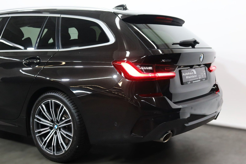 BMW 330 i Tour. xDrive M-Sport *MEMORY*APPLECAR*LEDER — photo 8
