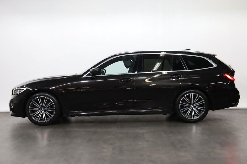 BMW 330 i Tour. xDrive M-Sport *MEMORY*APPLECAR*LEDER — photo 13