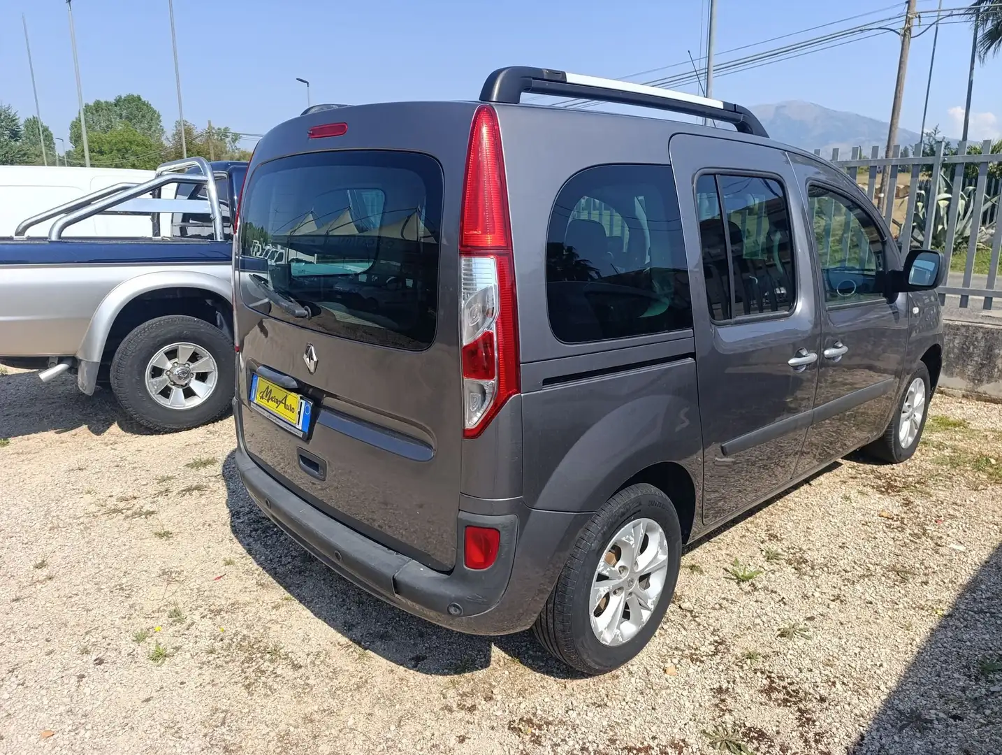 Renault Kangoo 1.5 dCi 75 CV 5 porte Stop & Start Life - 2