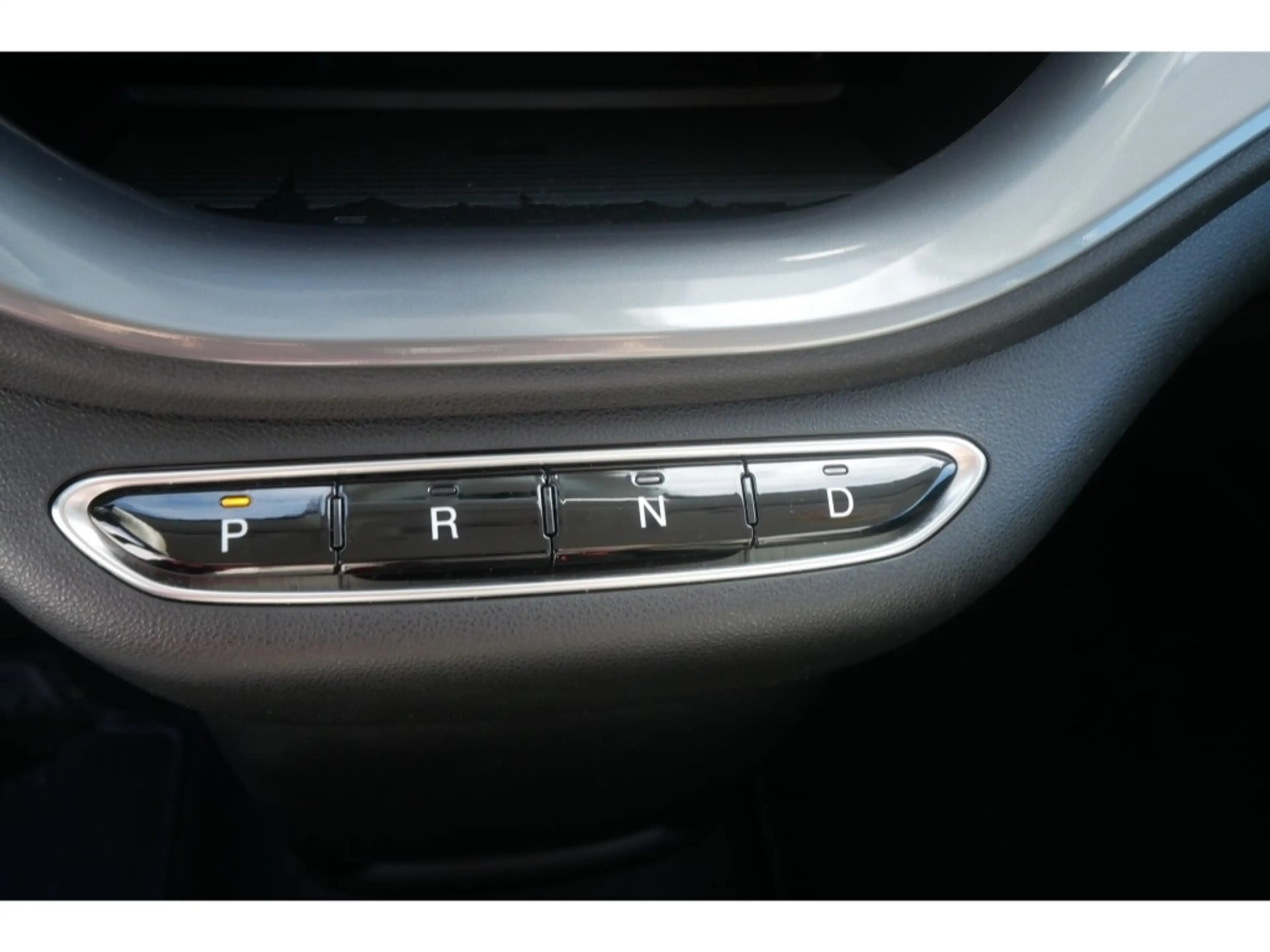 Fiat 500e BY BOCELLI AT 42 Kwh 118PS LED NAVI WINTER — photo 10