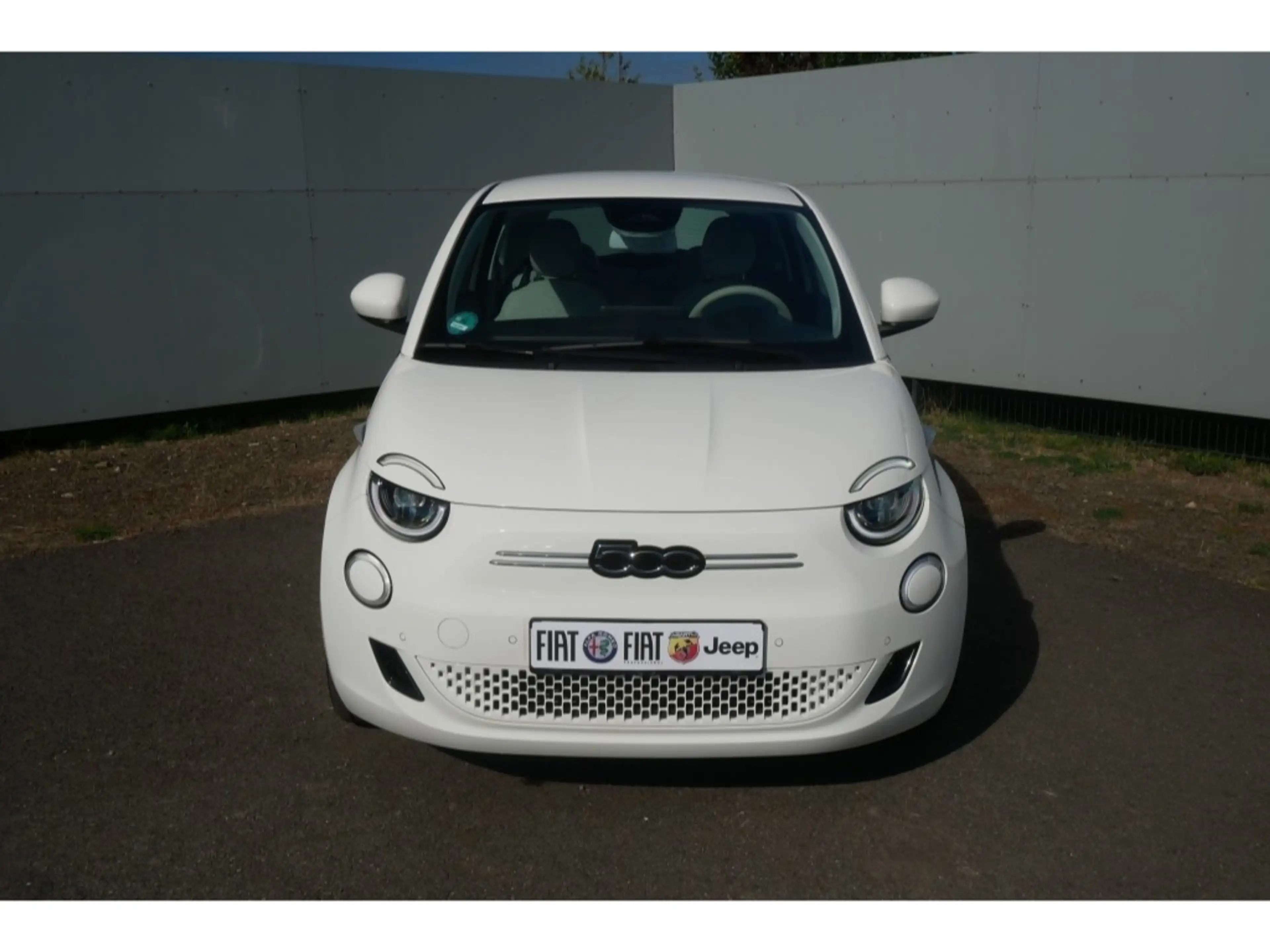 Fiat 500e BY BOCELLI AT 42 Kwh 118PS LED NAVI WINTER — photo 8