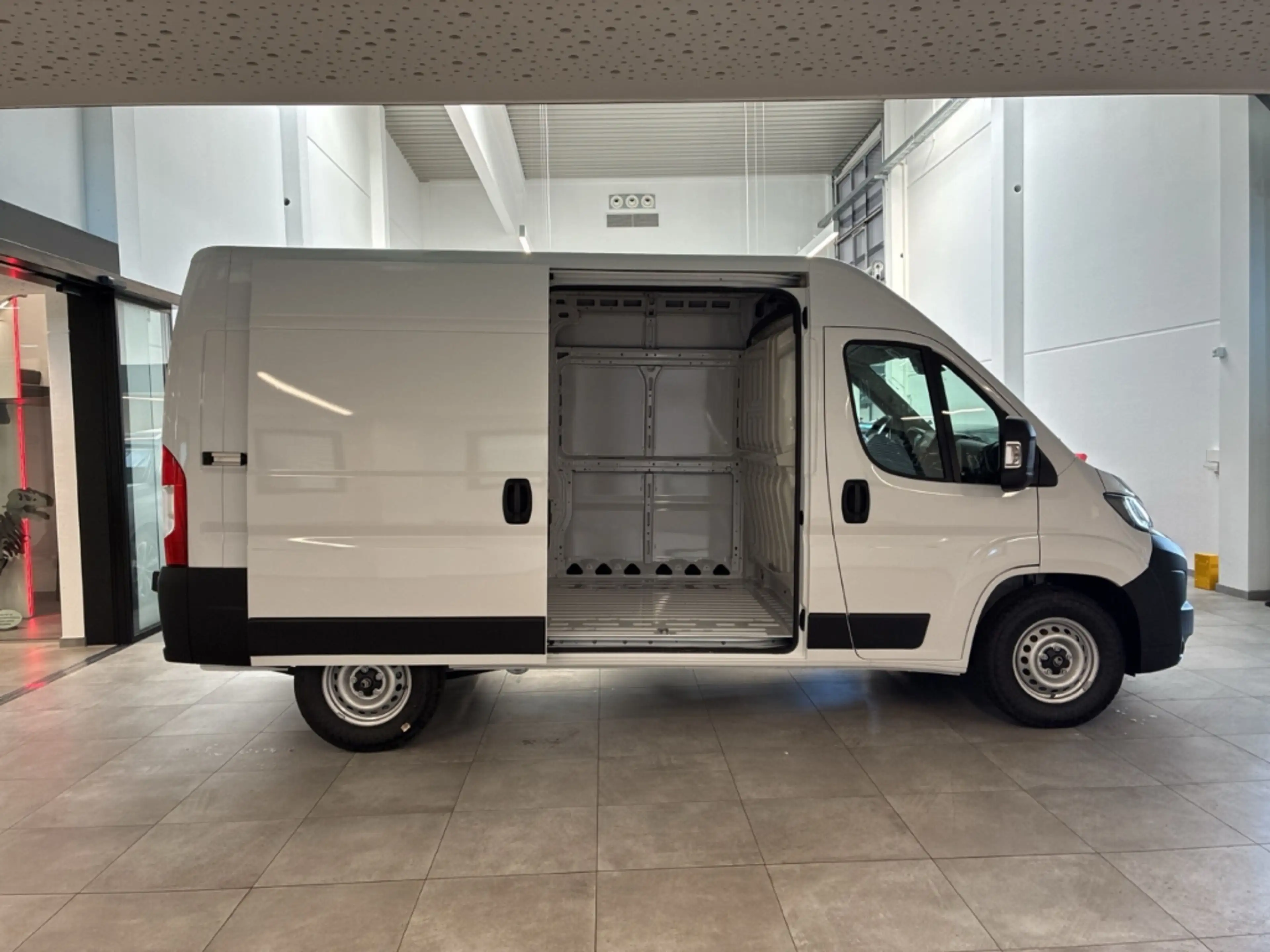 Citroen Jumper Kasten D140 L2H2 3.5t PDC Kamera Klima Tempomat — photo 8