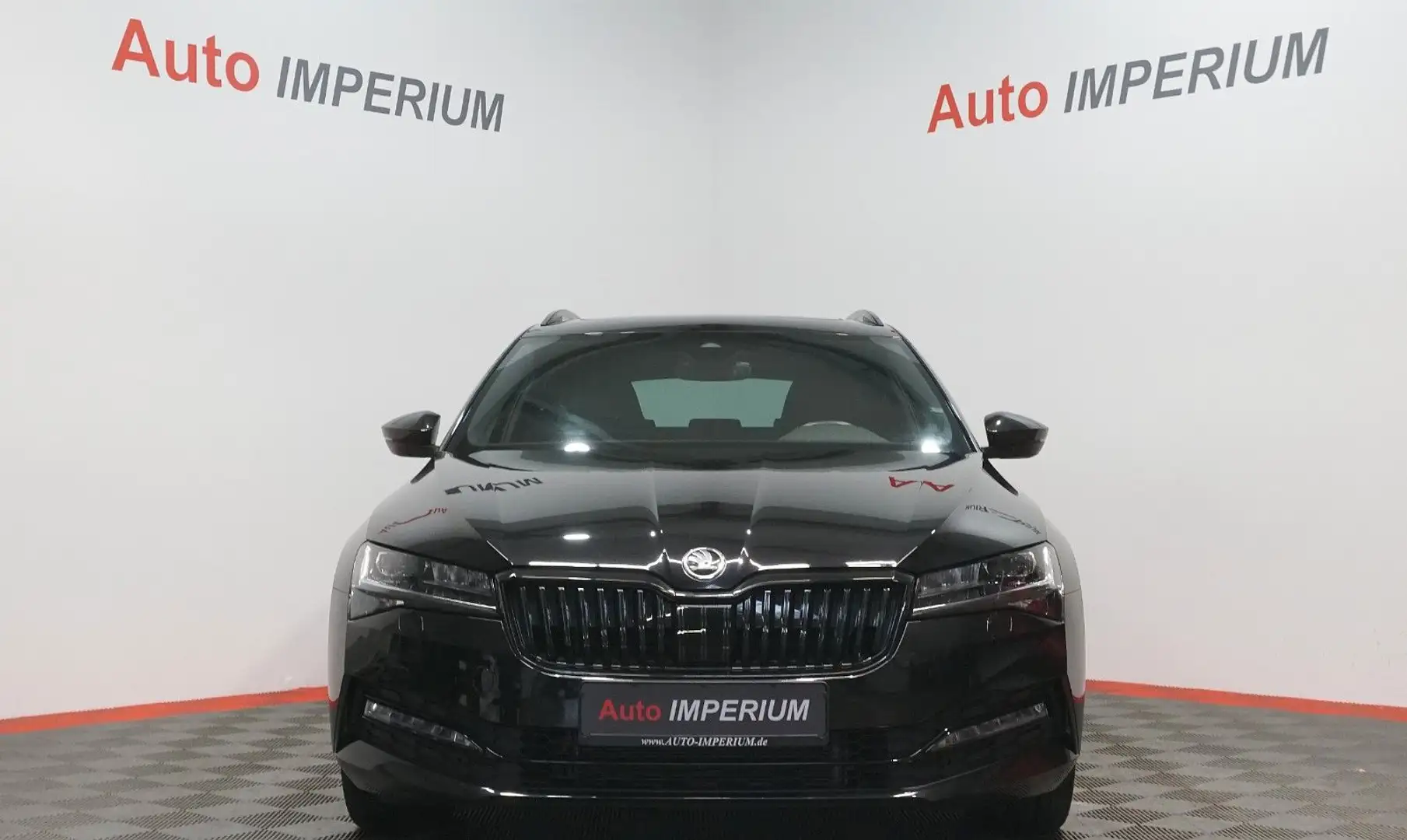 Skoda Superb Combi Sportline 2.0 TDI 4x4*ACC*PAN*AHK Schwarz - 2