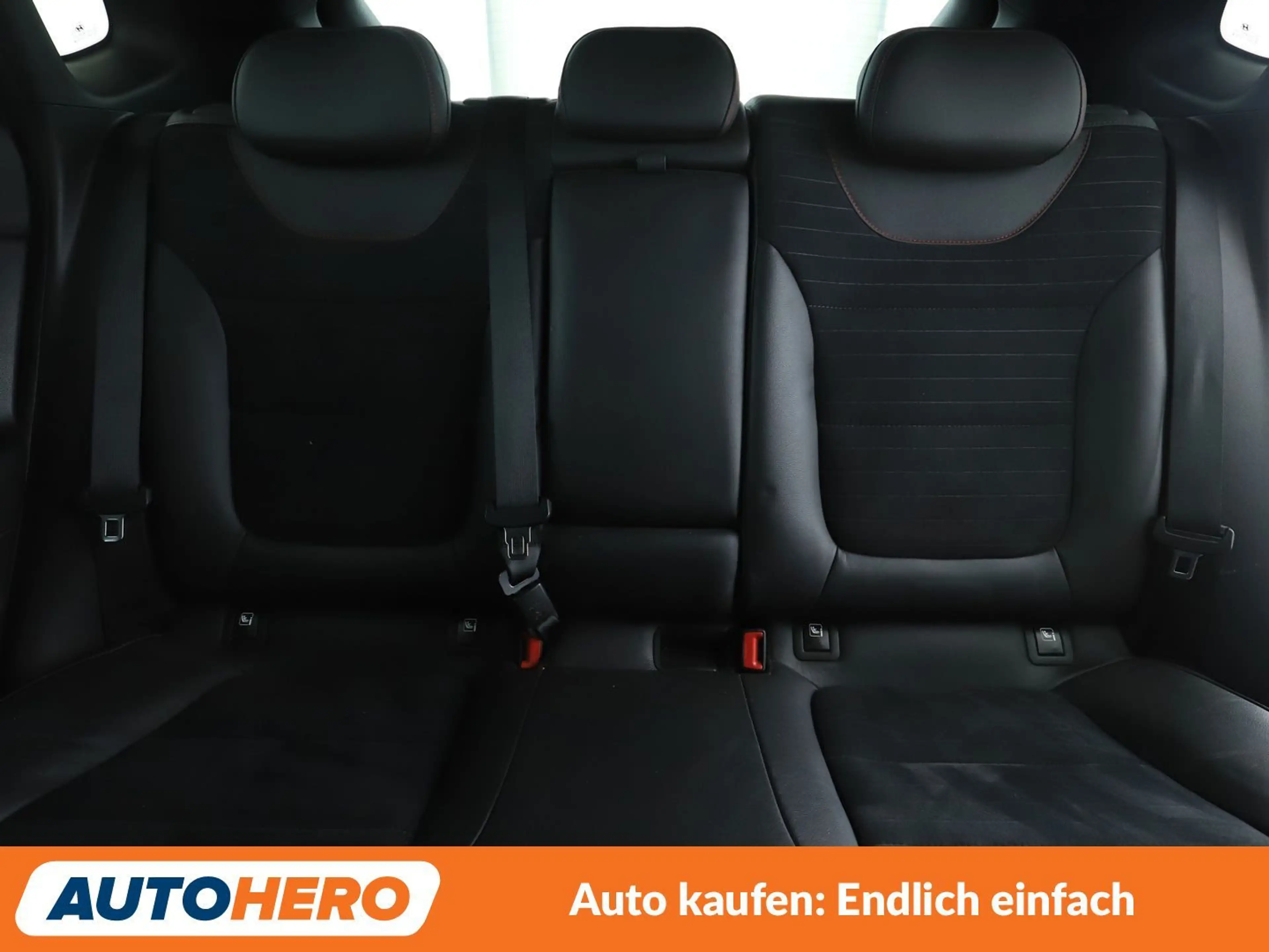 Hyundai i30 2.0 TGDI N Performance*NAVI*LED*TEMPO*CAM*PDC*SHZ* — photo 15