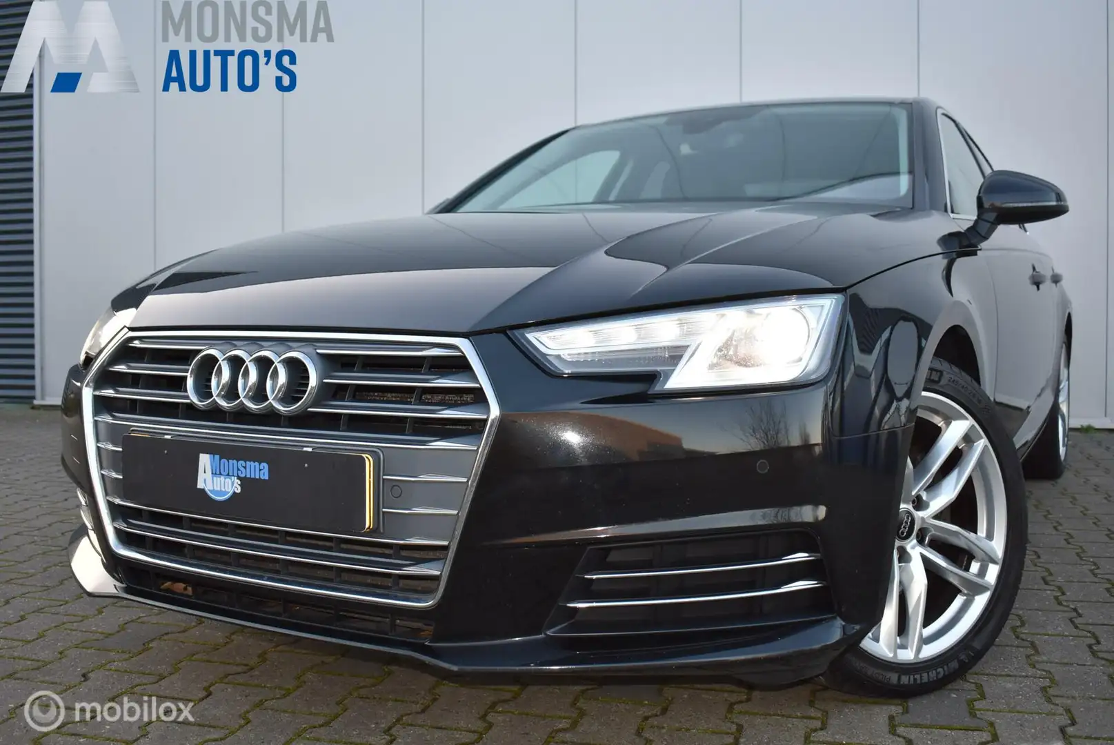 Audi A4 Limousine 2.0 TFSI AUT. Sport Mythosschwarz 18" LM Noir - 2