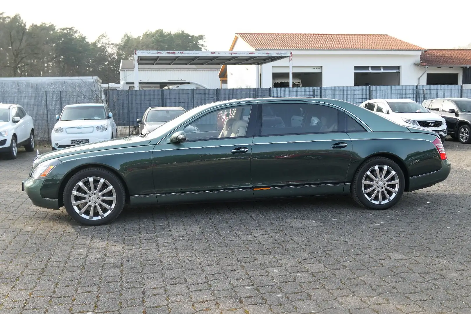 Maybach 62 Trennwand/Distronic/ Grün - 2