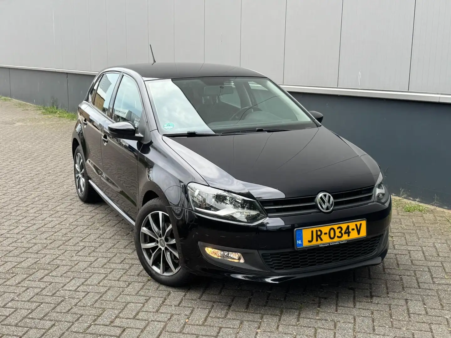 Volkswagen Polo 1.4-16V Trendline Airco Nav Cruise controle N apk Zwart - 2