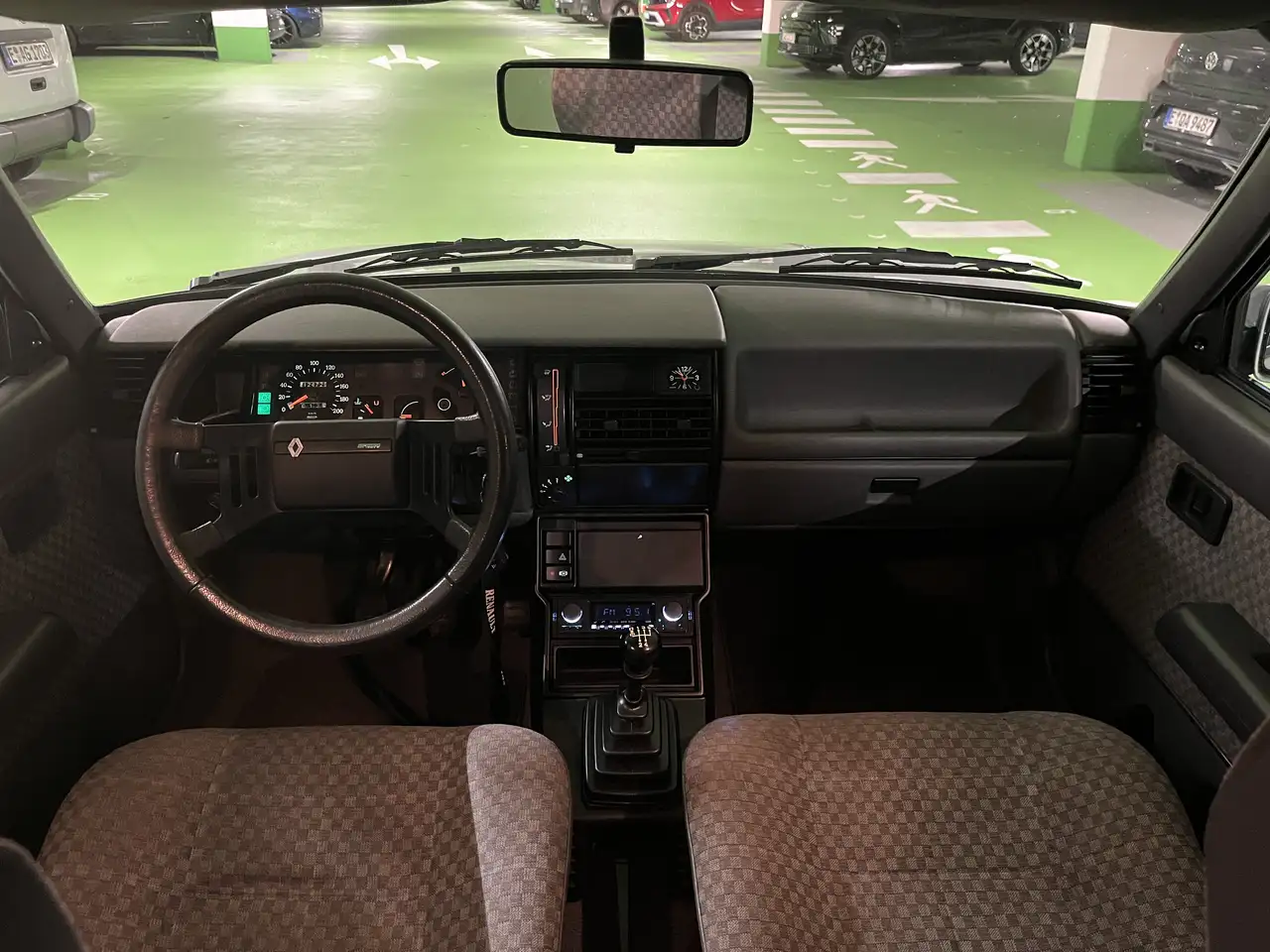 Renault R 11 TX Spring 1.7 Oldtimer + Top Zustand + H-Zul., foto 9