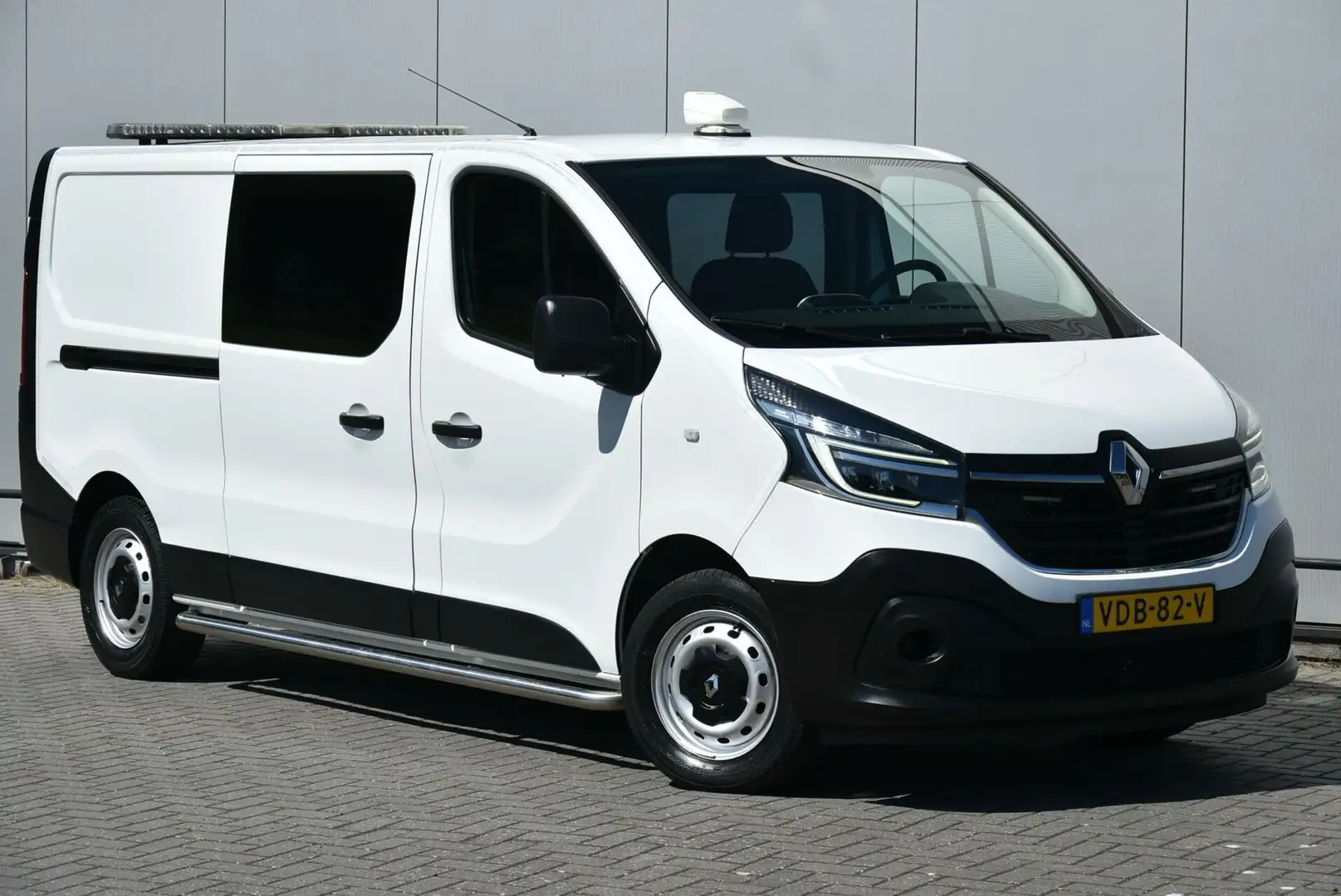 Renault Trafic bestel 2.0 dCi 120 Pk L2H1 DC Inrichting Navi 6 Pe Blanc - 1