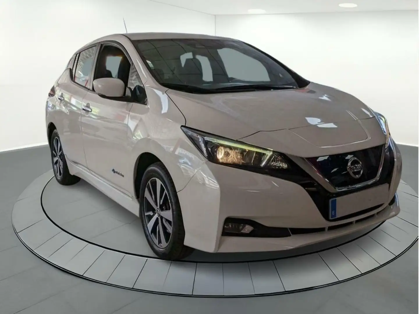 Nissan Leaf Acenta 30KWh Bianco - 1