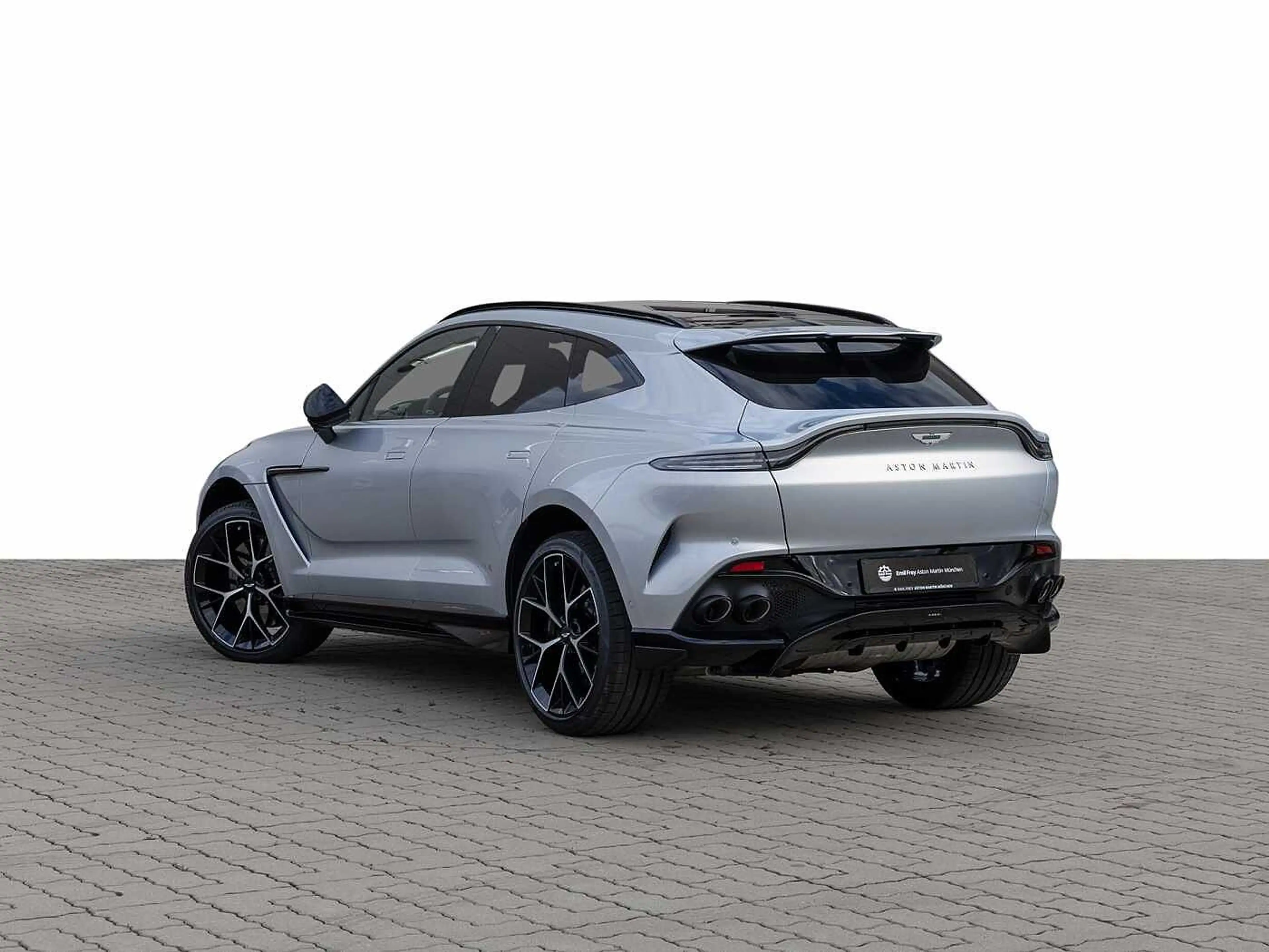 Aston Martin DBX 707 -Lightning Silver- — photo 2