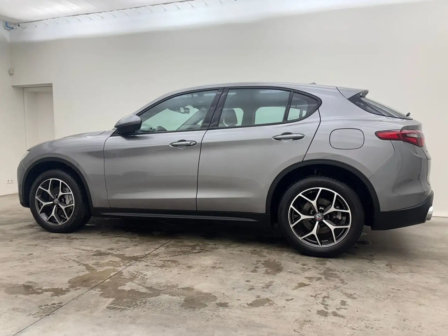 Alfa Romeo Stelvio 2.0 T Q4 Super AWD AUT Leder Camera Best zetel met Gris - 2