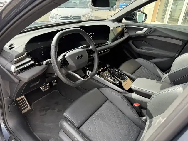 Audi A5 view 9