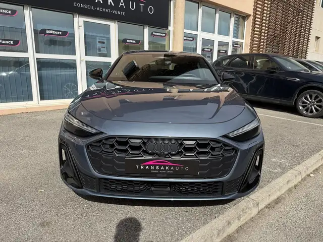 Audi A5 view 2