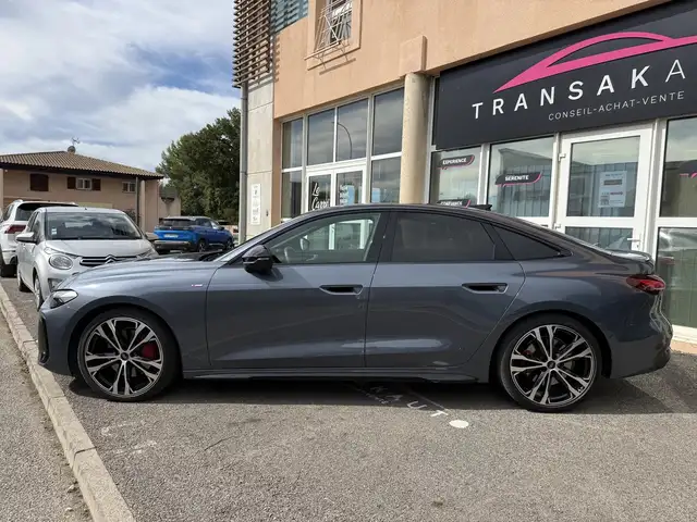 Audi A5 view 8