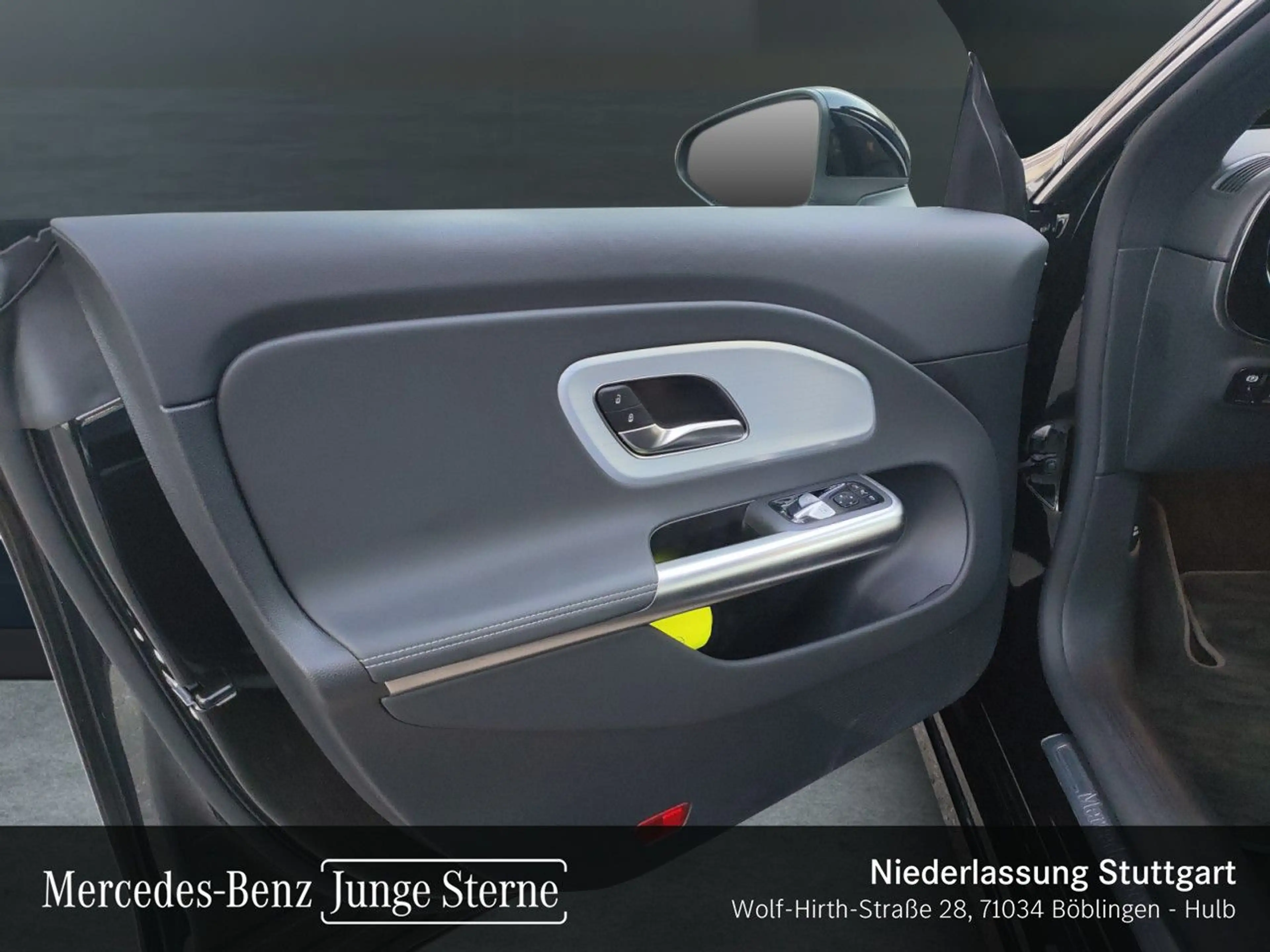 Mercedes-Benz CLA 250 Progressive Pano LED AHK Kamera Sitzh Temp — photo 13