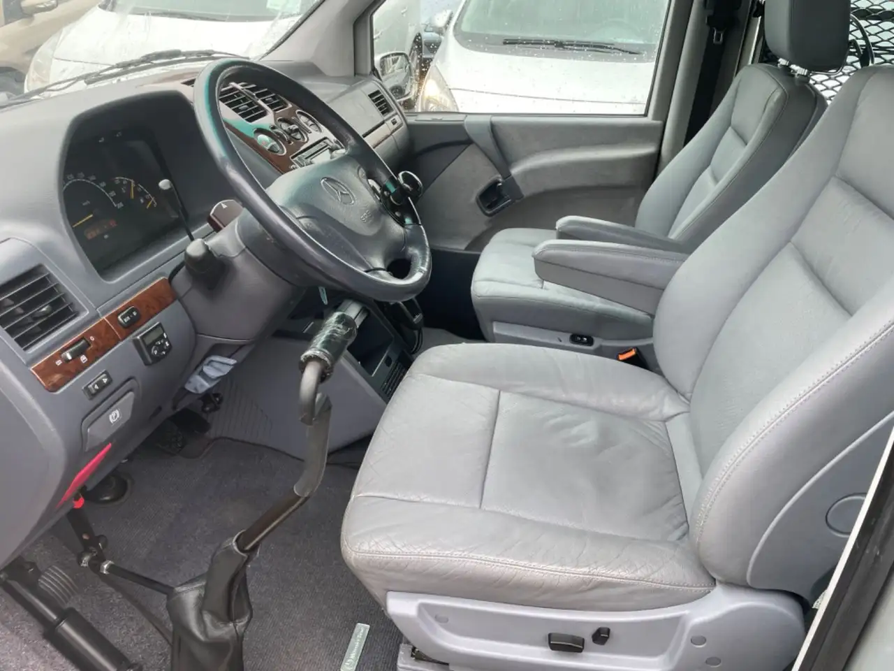 Mercedes-Benz V 220 CDI AUTOMATIK mit Rollstuhl-Rampe TÜV NEU, foto 6